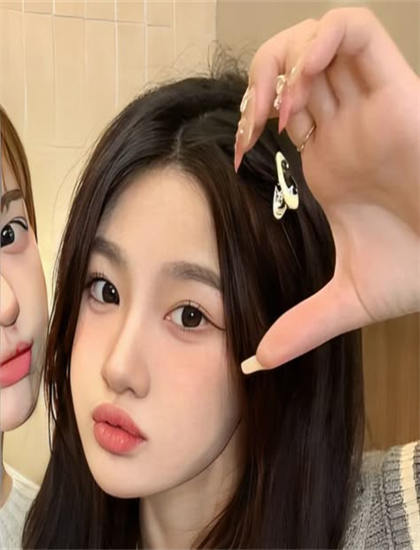 短片深度评论：【文化评论】《吉尔莫女孩 第二季》的叙事艺术与情感表达